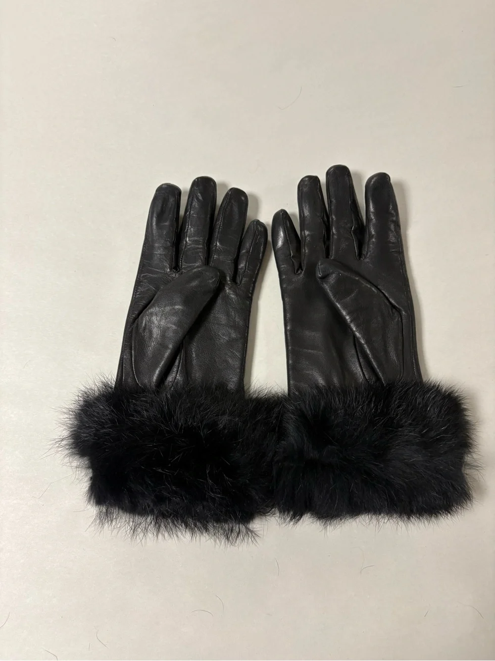 Black Leather Gloves with Faux Fur Cuff - Women Accessories Size 7 (Med)